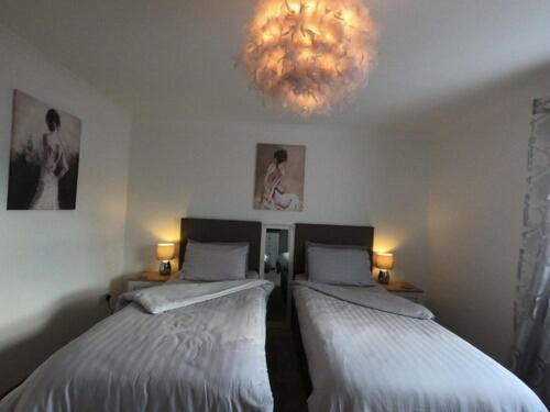 Cribyn Lodge เบรคอน ภายนอก รูปภาพ